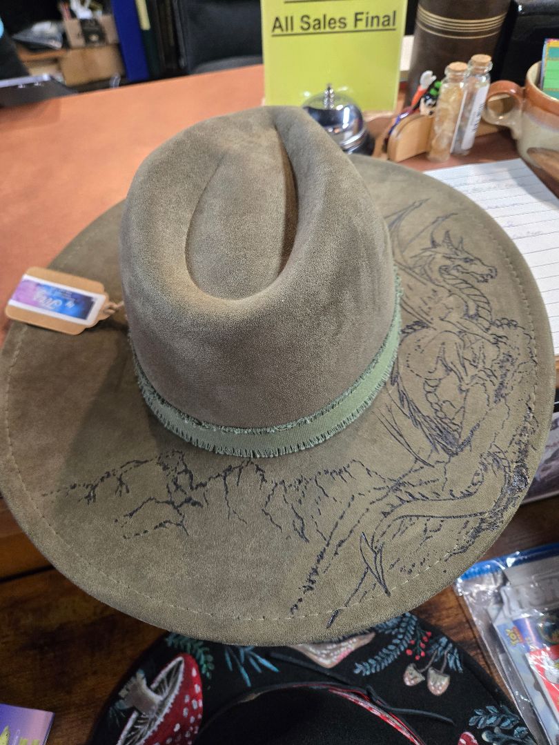 green  Hat burned dragon