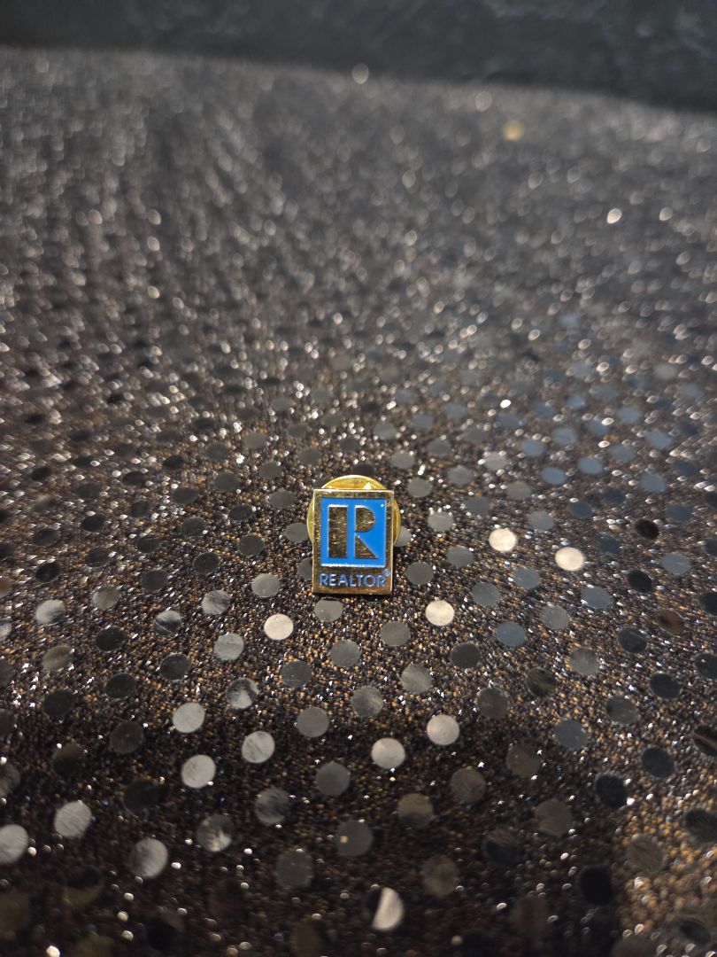 National Association of Realtors Lapel pin