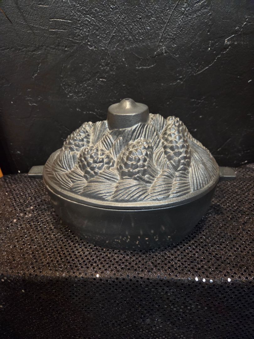 Cast Iron Pine Cone Steamer