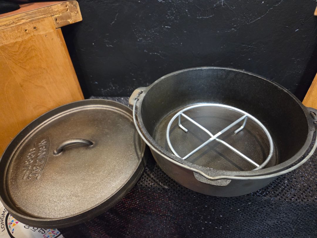 Cast Iron Dutch Oven Wenzel 1887