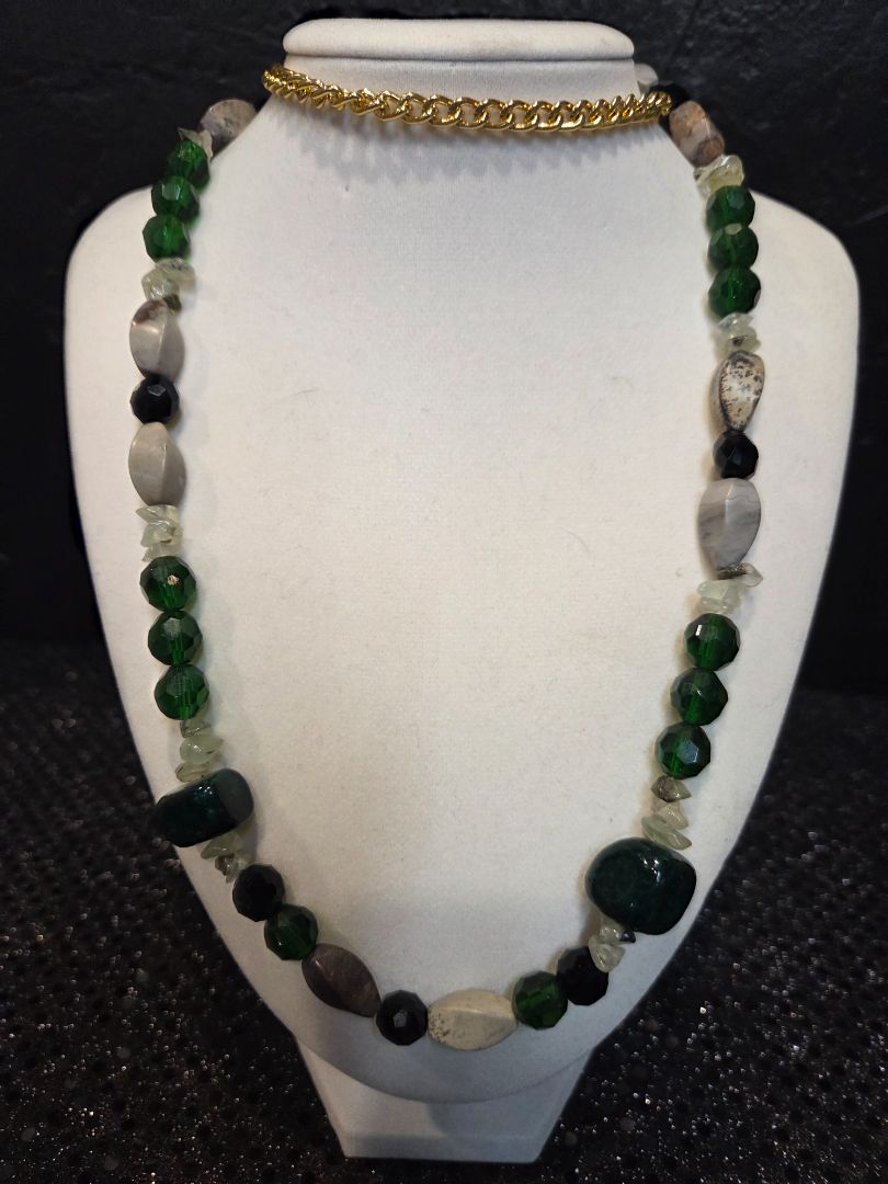 Green gemstones and jasper Handmade Necklace