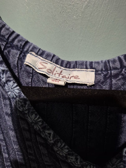 Solitaire Dress Blue Chambray V Neck (sz M)