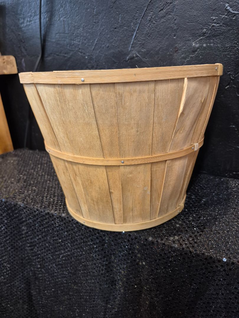 Small Bushel Basket