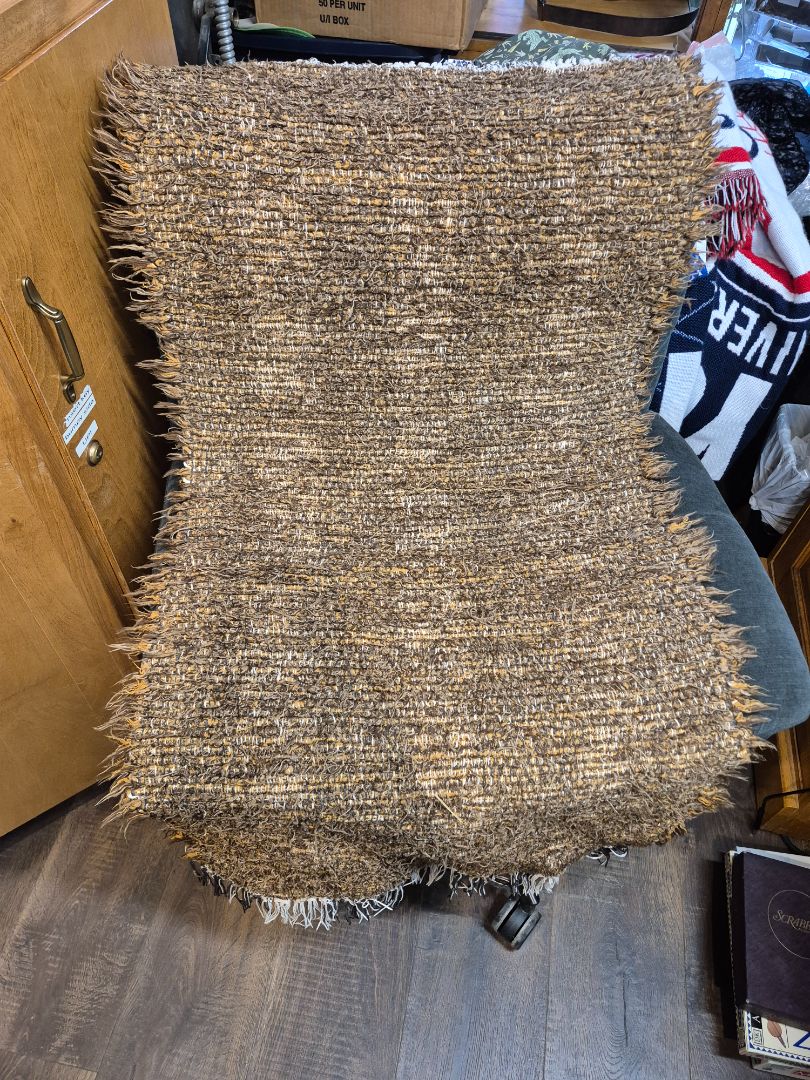 Throw Rug Brown