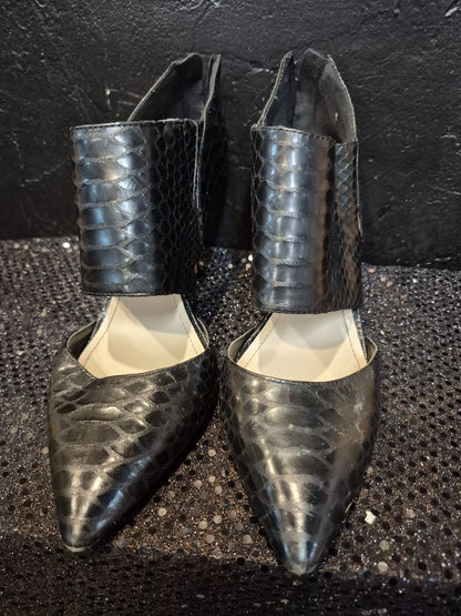 Vince Camuto Black Heels