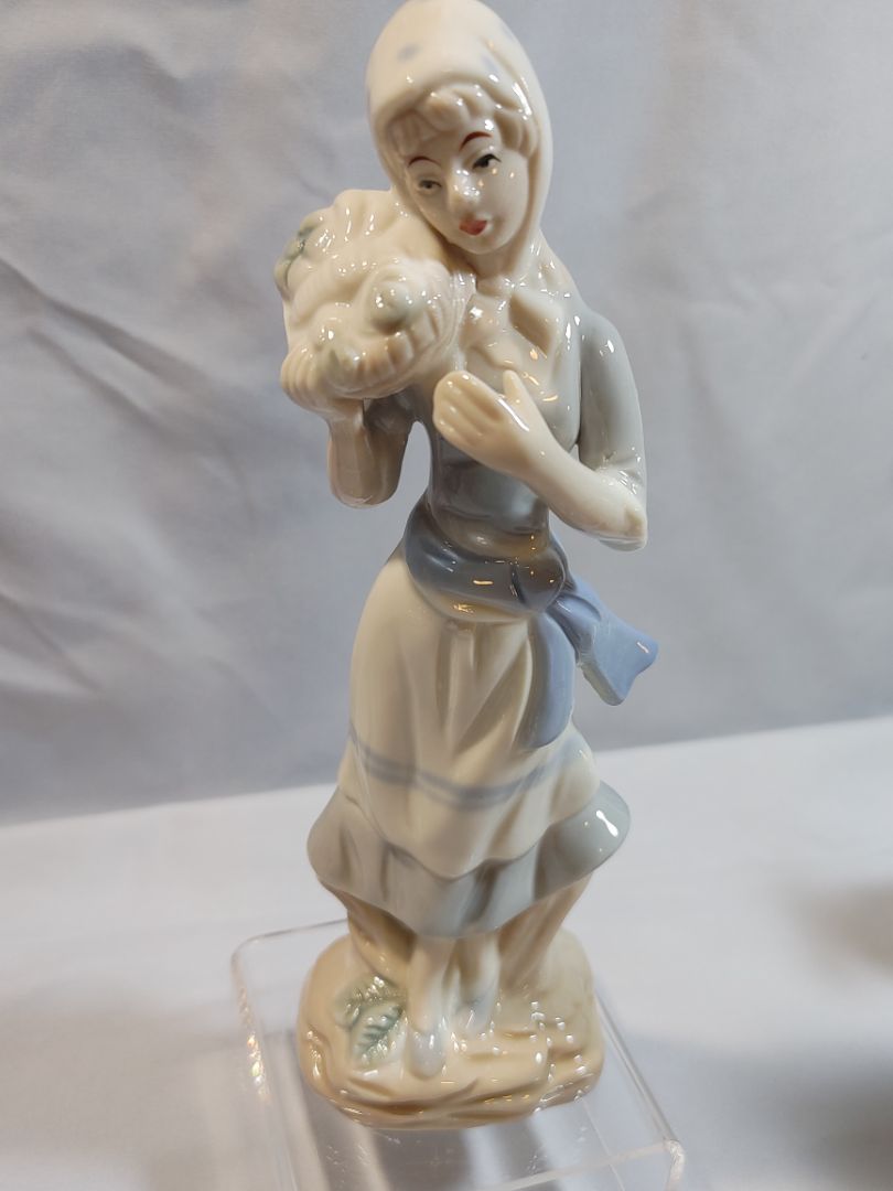 Blue Pastels Zamboli Vintage Porcelian Farm Girl with basket, 8.25"