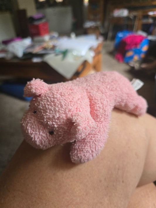 Russ Berrie Hamlet Plush Pig
