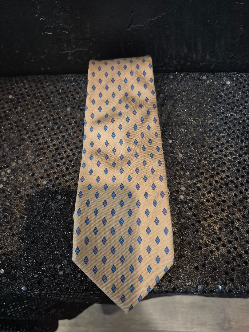 Vintage Duxbury LTD  Brown Blue/Red Diamond Necktie