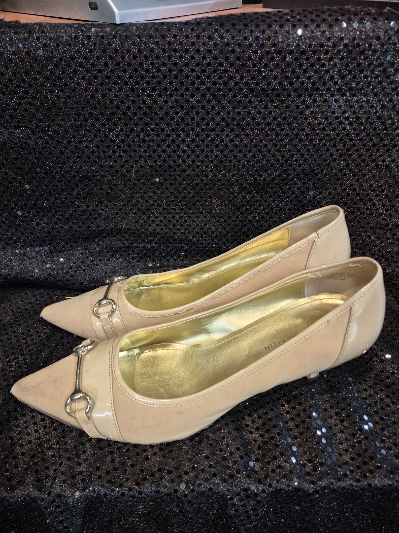 Anne Klein 10M Tan Dressy Heels