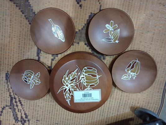 Treenware canopy plates/box (4)