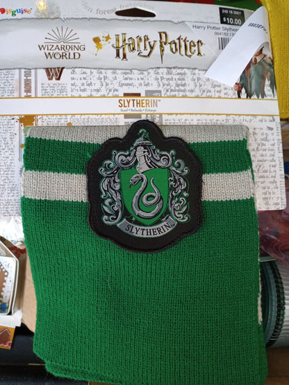 Harry Potter scarvs