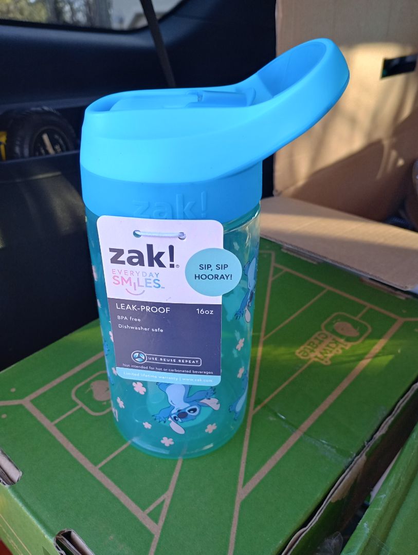 Zak Zak Stitch leak proof sip cup