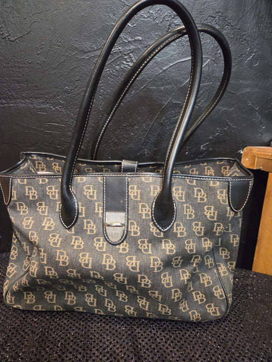 Handbag Dooney & Bourke Signature Logo
