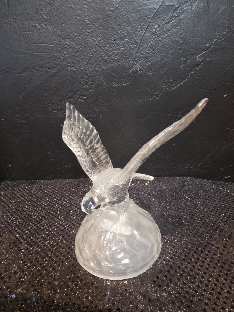 Vintage Cristal D'Arques France ClearLead Crystal Glass Eagle w/Fish in talons