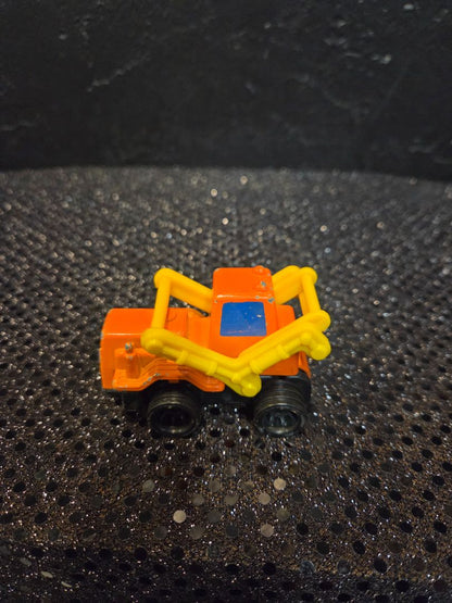 Vintage 1979 Mattel First Wheels Orange Die-cast Forklift missing front piece