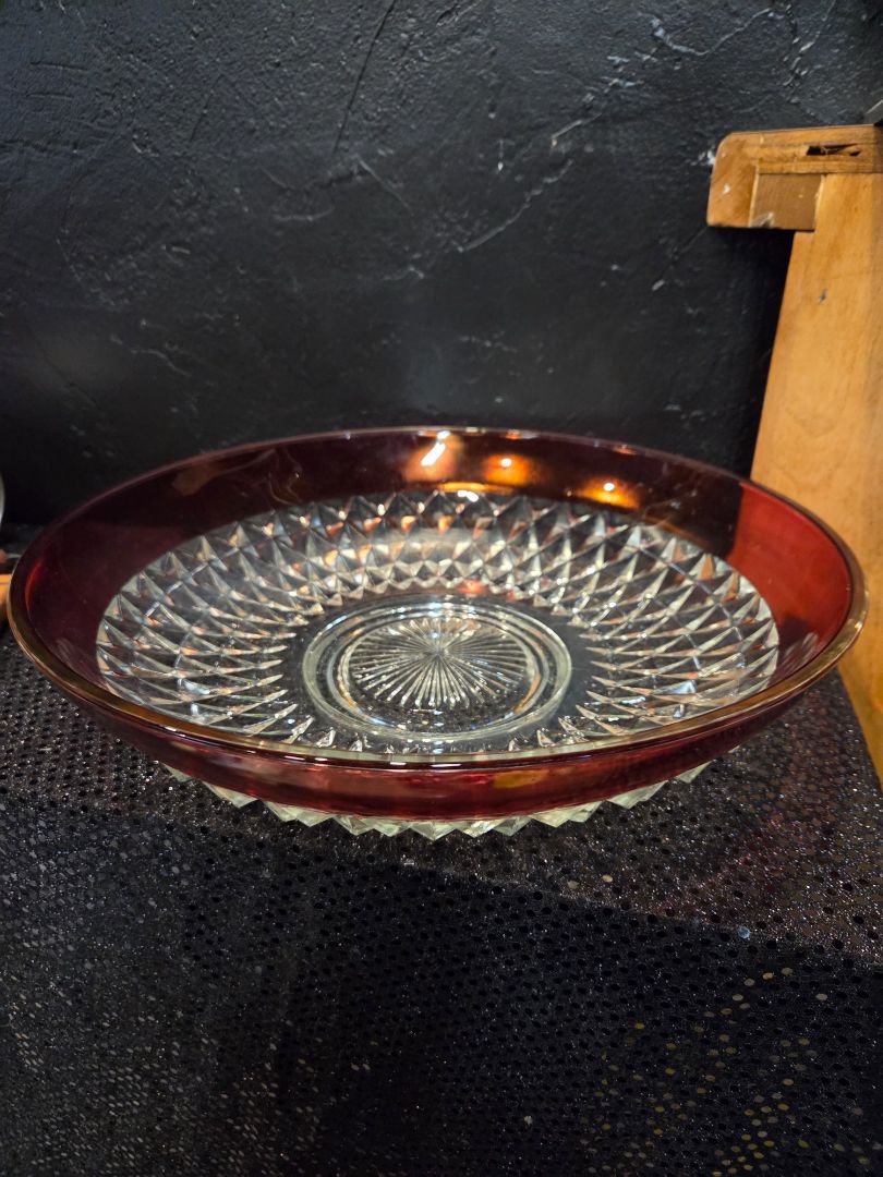 Vintage Indiana Glass Diamond Point Ruby Flash Large Serving Bowl