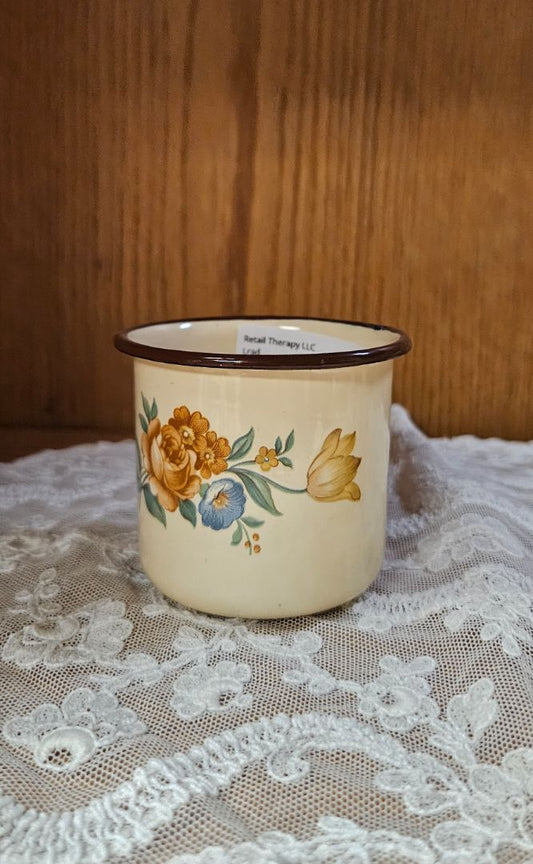 Beige small enamelware cup JC