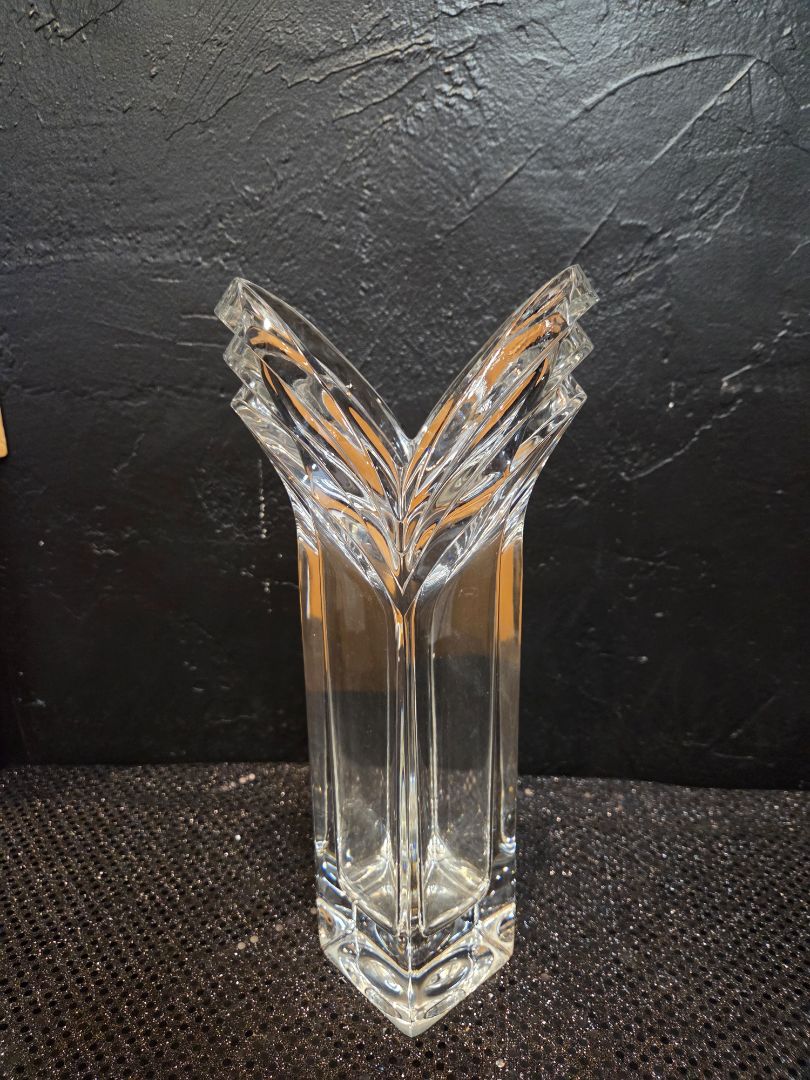 Mikasa Crystal Glass Vase German V-Shaped