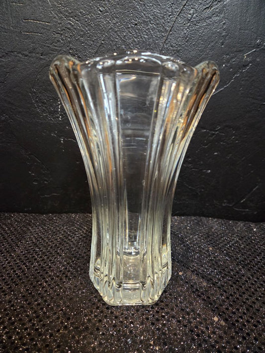 Vintage Anchor Hocking clear ribbed Crystal Glass Vase
