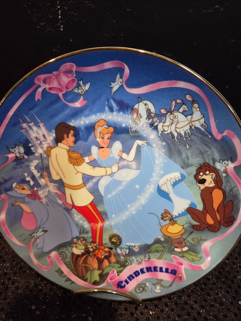 Bradford Cinderella's Wish Come True Musical Plate