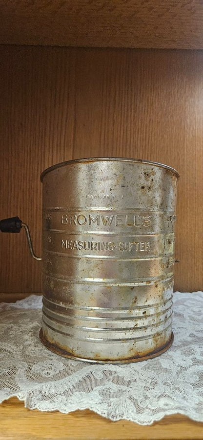 Vintage Bromwell’s Measuring Flour Sifter 3 Cup