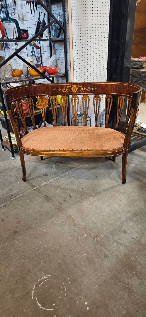 Antique mahoghany Settee