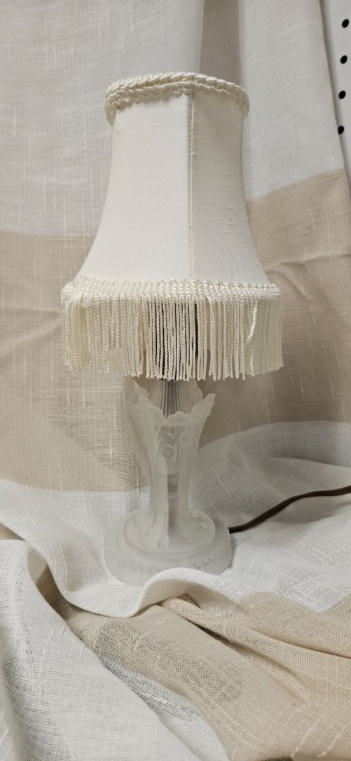 Vintage Art Deco Boudior Lamp AS IS
