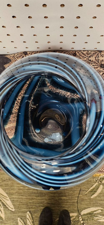 MISC Blue swirl fishbowl vase
