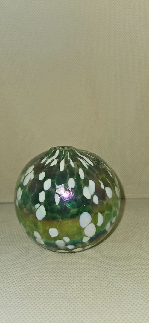 Lamplight Farms Green Iridescent Art Glass Hand Blown Ball Shaped Oil Candle 4in, 4 in