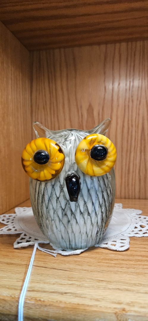 Vintage Art glass owl