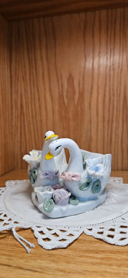 Vintage Orsorio Pepon Intertwined  swan planter