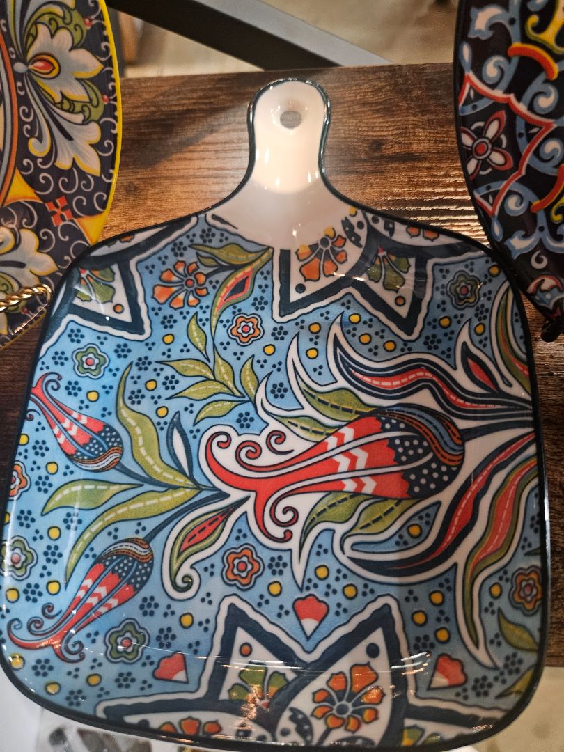 Blue w/flower Vancasso Porcelain square plate, Medium