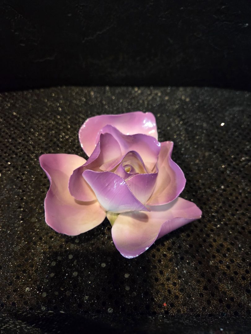 Purple Godinger & Co Flower