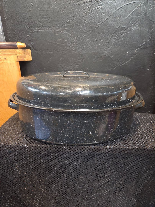Vintage Roasting Pan