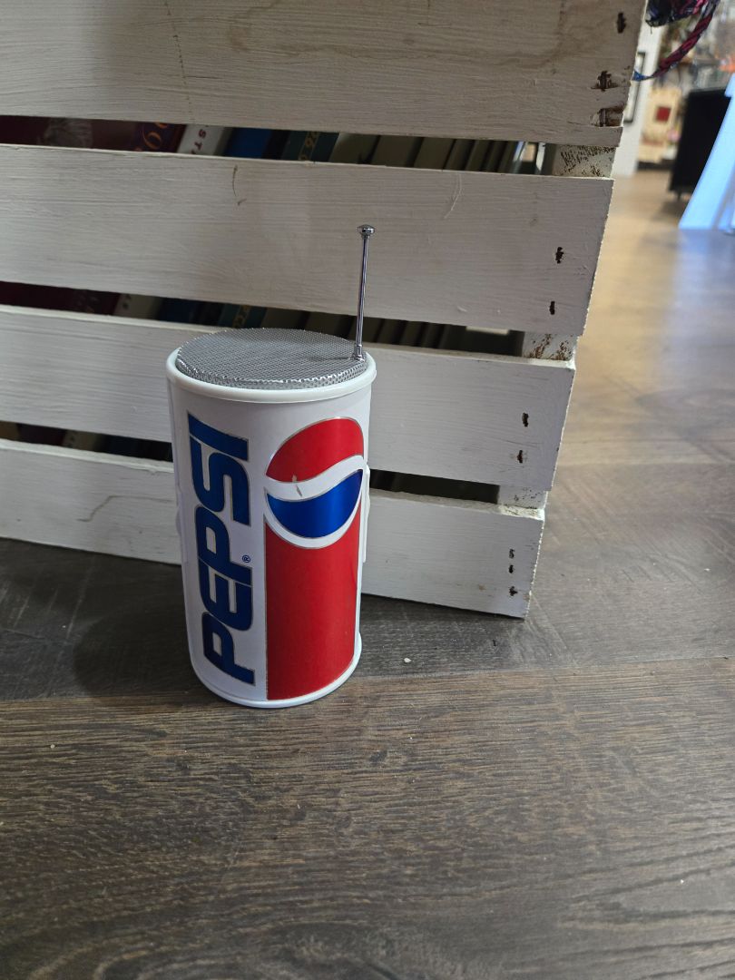 Wht,Red ,blue Pepsi Pepsi can