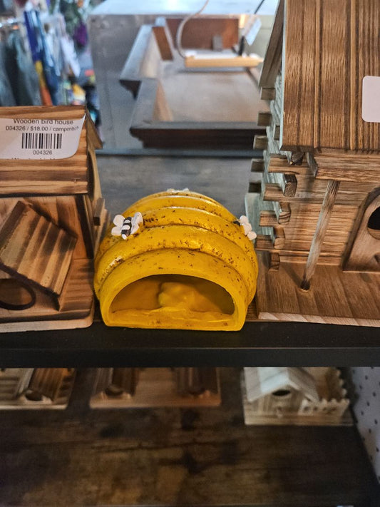 Birds Tiny bird houses