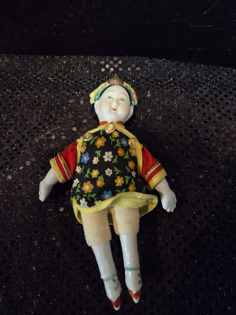 Chinese Doll