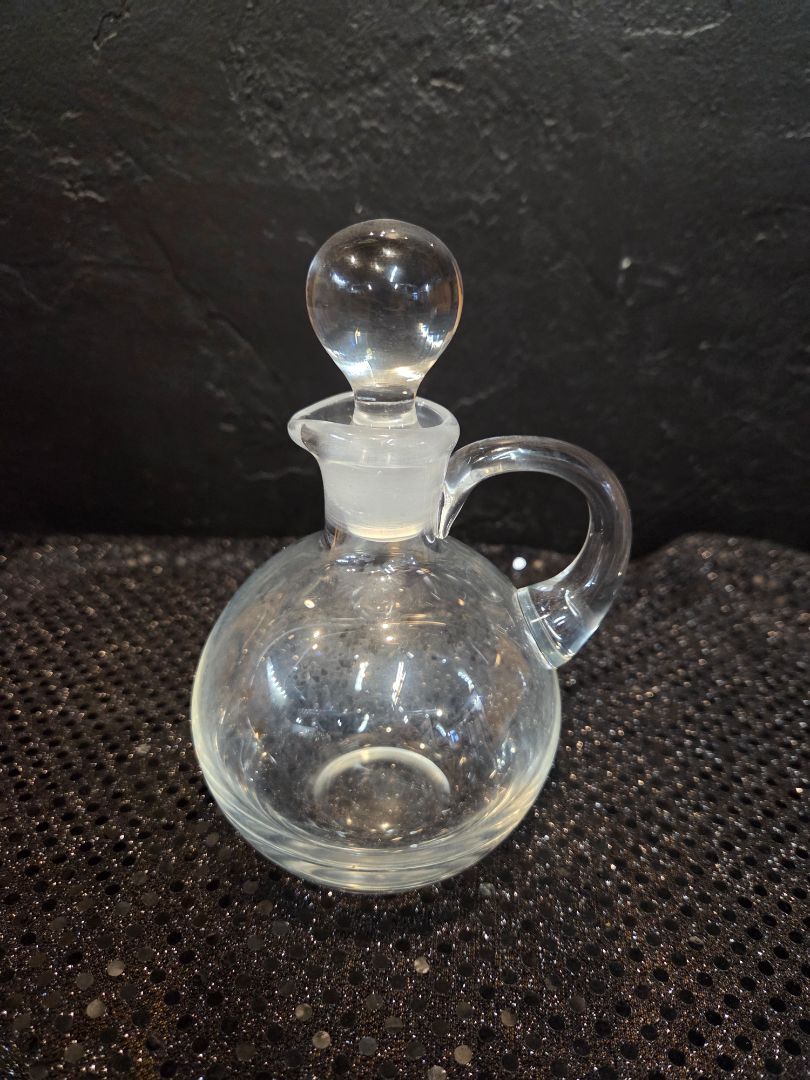 Small Carafe with glass Stopper