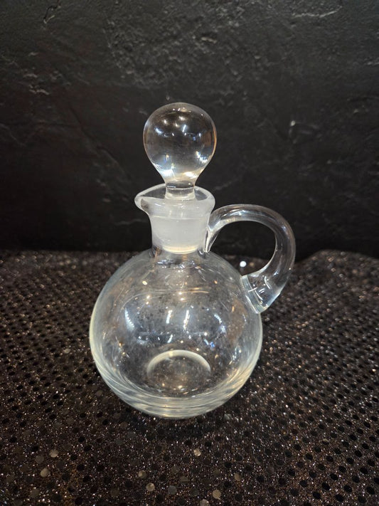 Small Carafe with glass Stopper