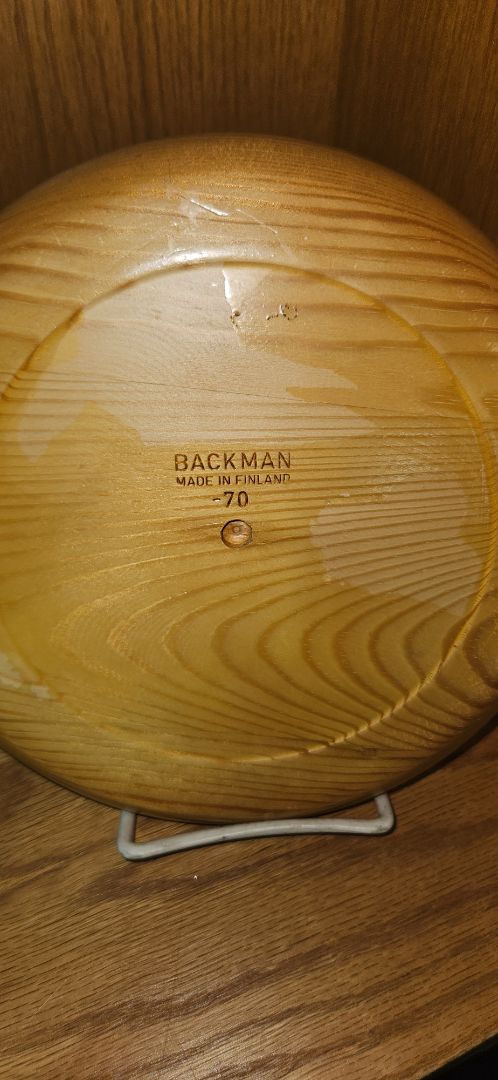 Backman Finland Wood plate with deer picture appliedr