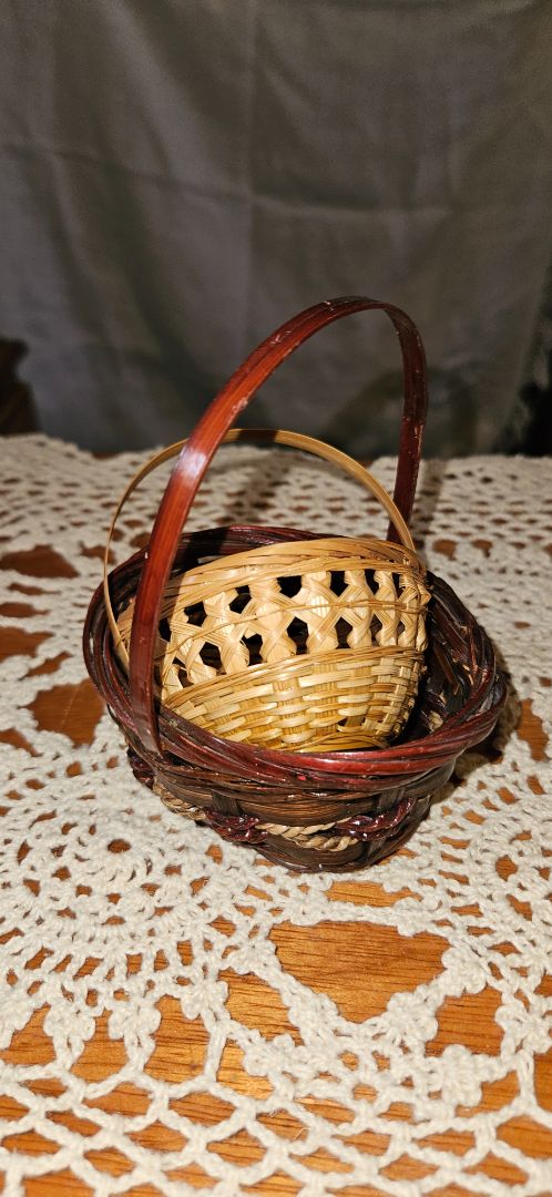 2 small baskets