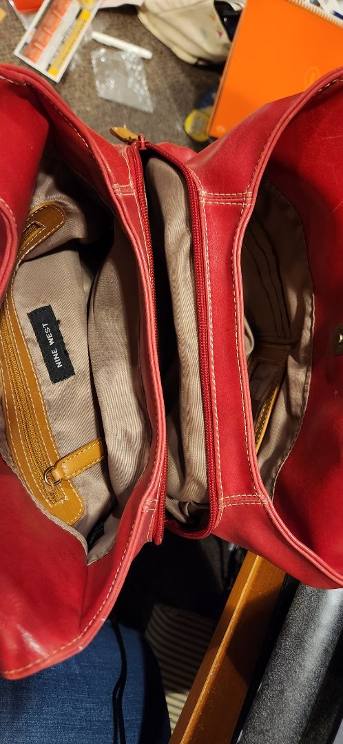 Red Nine west Red leather purse