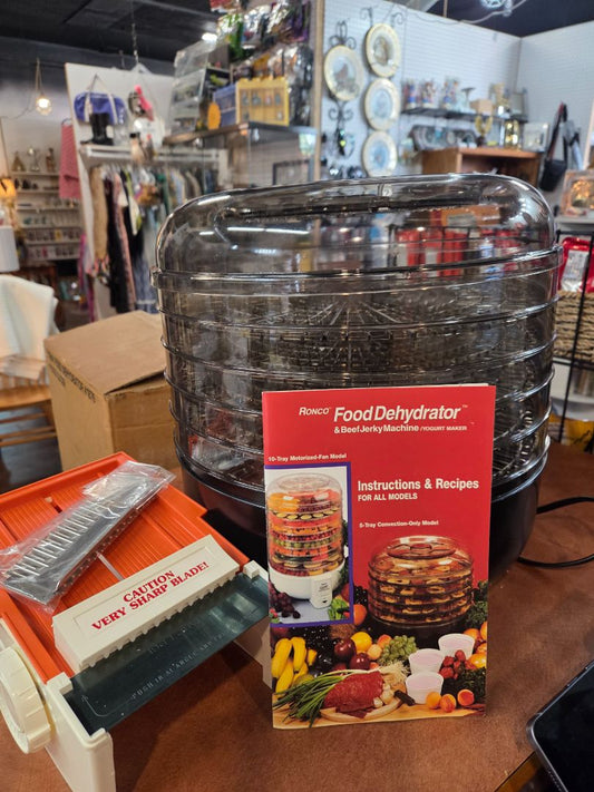 Ronco Dehydrator with cutter and box