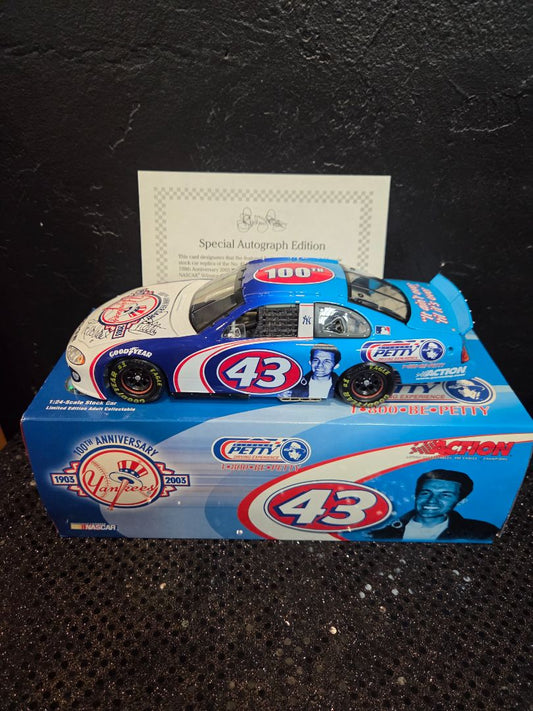 Autoggraphed Richard Petty NY Yankees 100th Anniversary Diecast