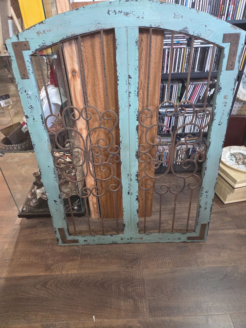 Wall Decor Metal and Wood