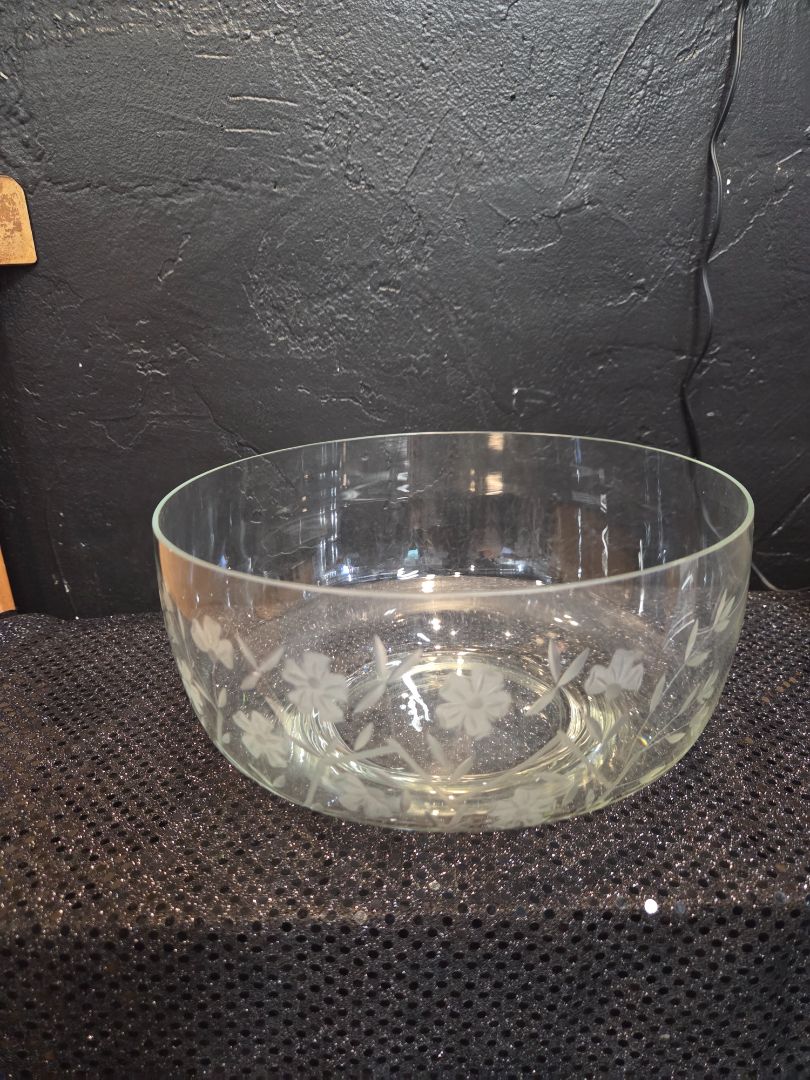 Etched Floral Glass Bowl