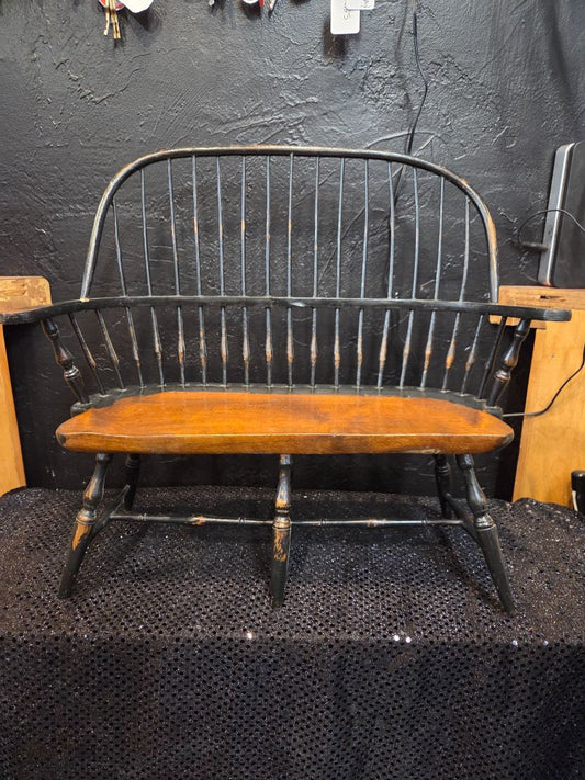 Miniature Windsor Barrel Settee Bench For Dolls
