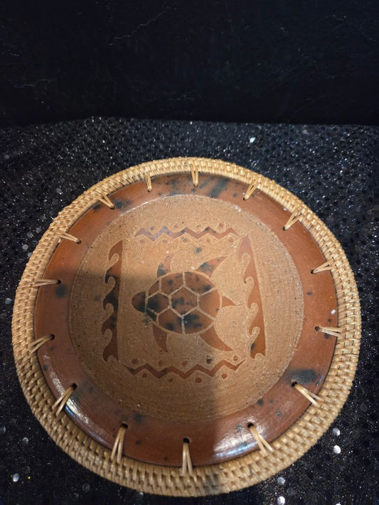Vintage Woven Rim Terra Cotta Pottery Turtle Tray