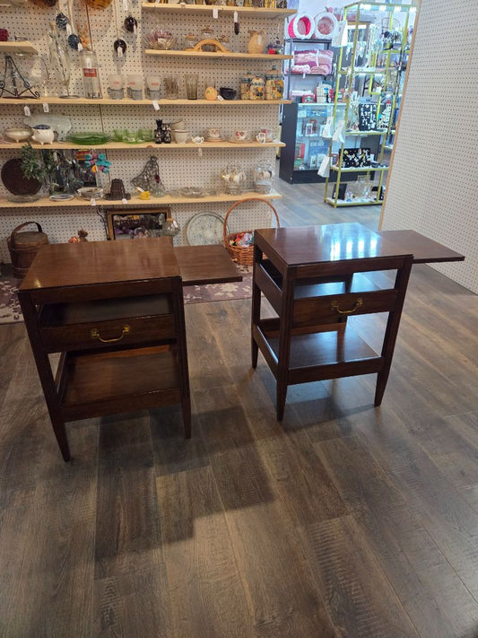2 Heritage Side/End Tables