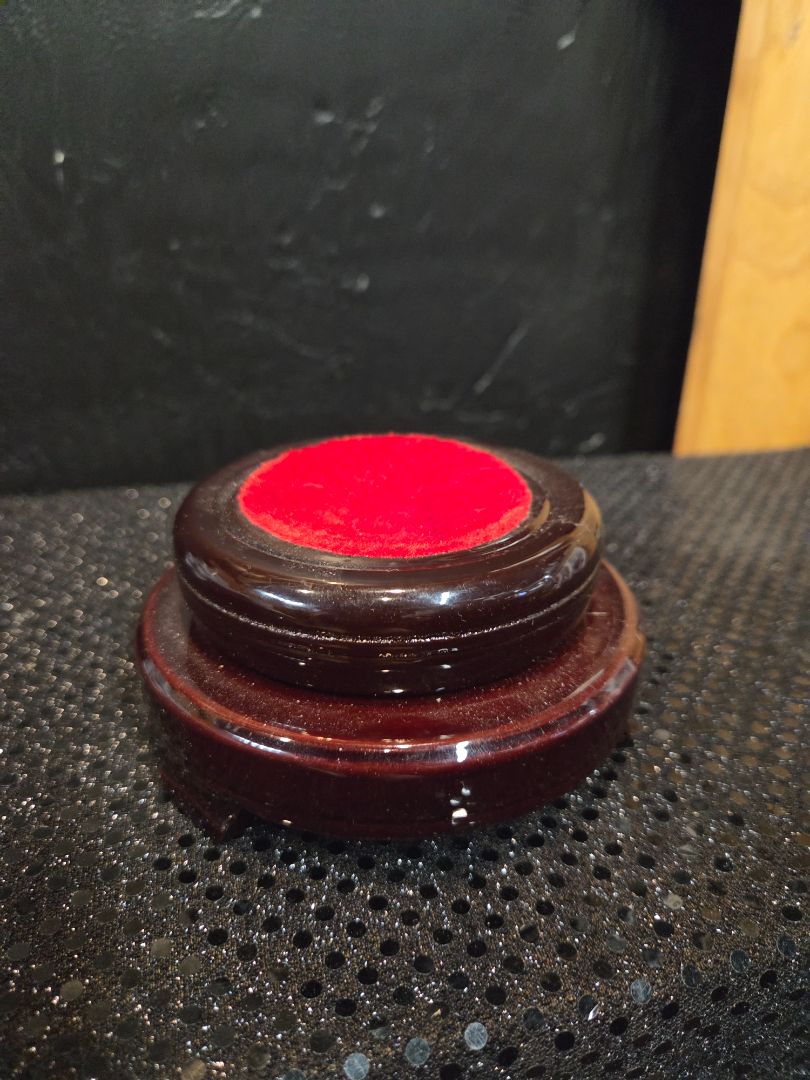 Spinning Wood Stand